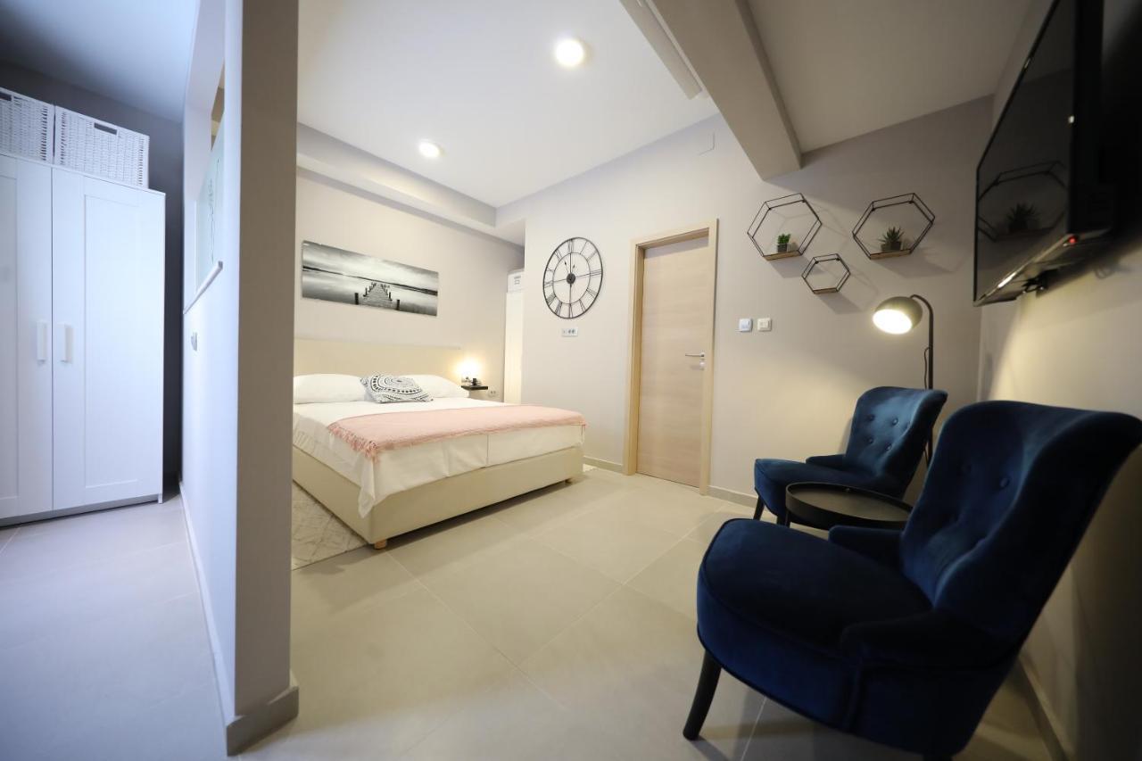 Teatro Verdi Accommodation Zadar Exterior photo